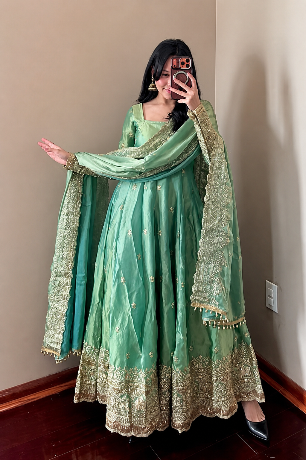 Gorgeous Anarkali Suit for Rich Look