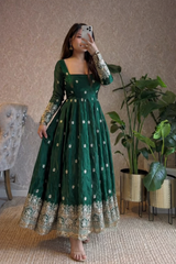Gorgeous Anarkali Suit for Rich Look