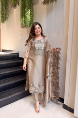 Sunehri Floral Embroidered Suit Set