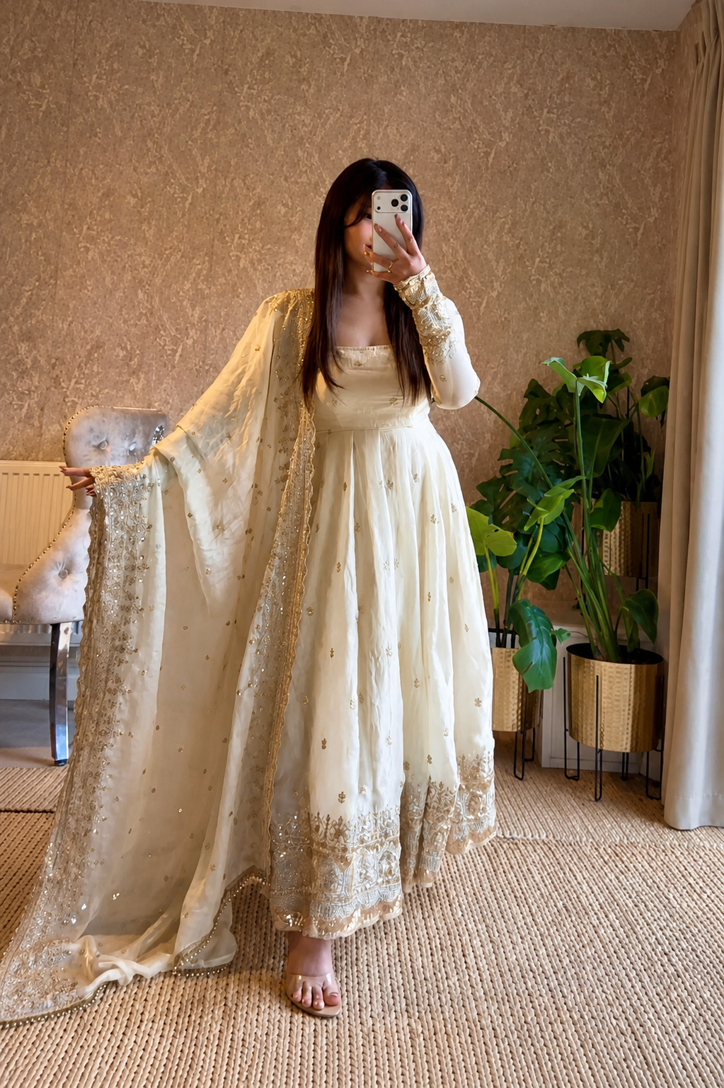 Gorgeous Anarkali Suit for Rich Look