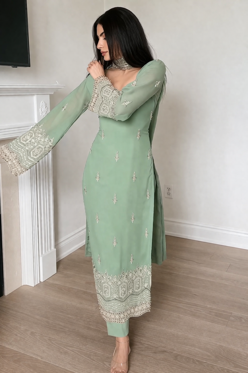ADAA EMBROIDERED SEQUENCE SUIT SET
