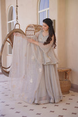 Aahinika Glam Festive Kurta Set