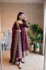Gorgeous Anarkali Suit for Rich Look