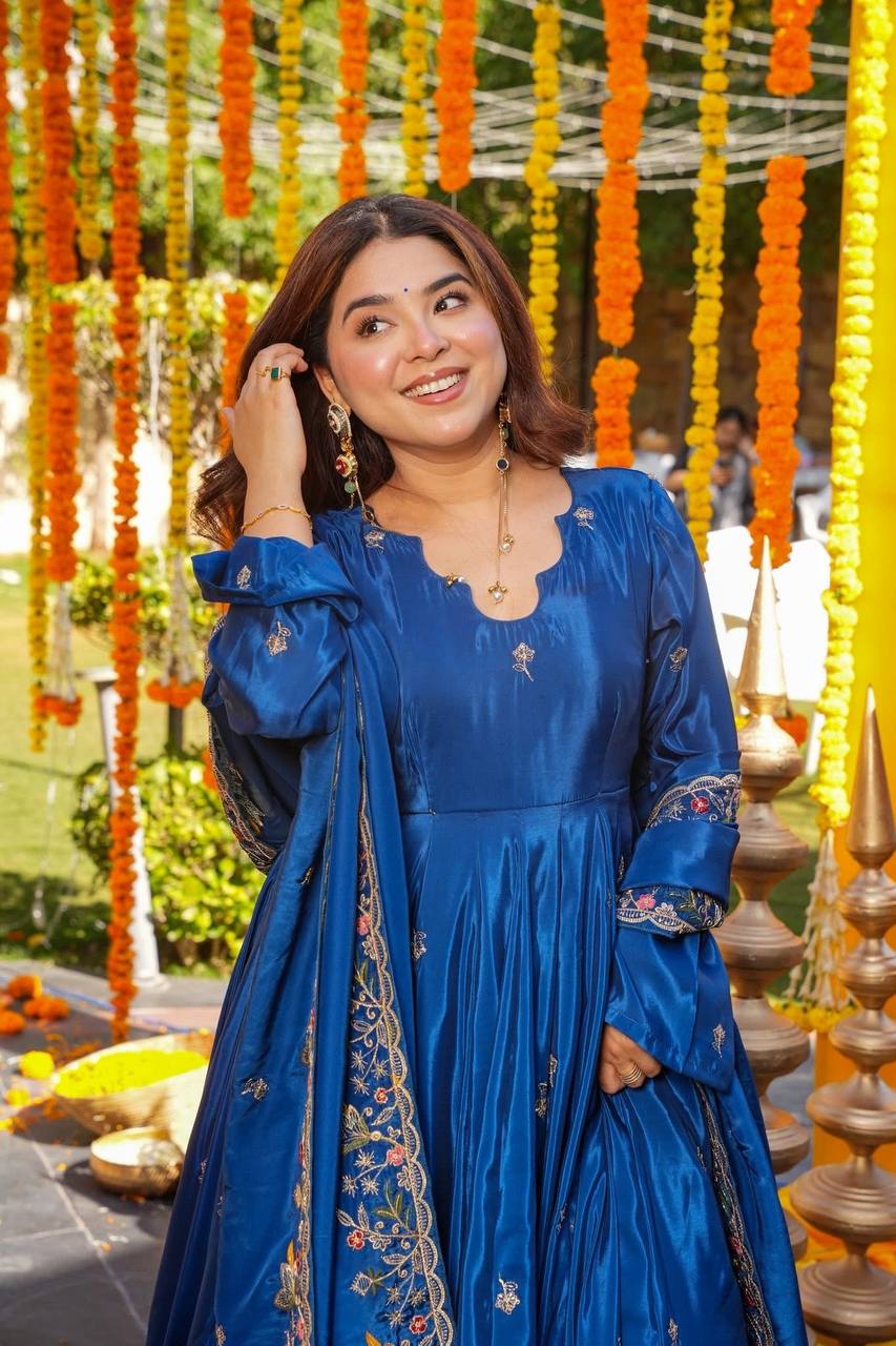 Aamani Blue Floral Anarkali Suit Set