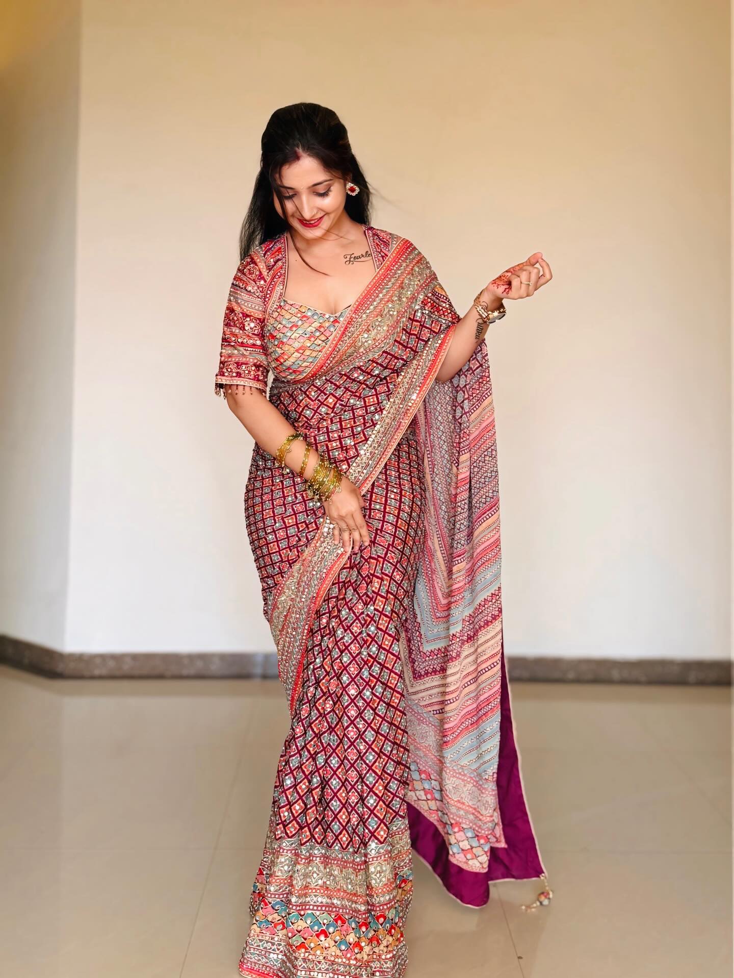 Multicolour Designer Saree With Blouse Material